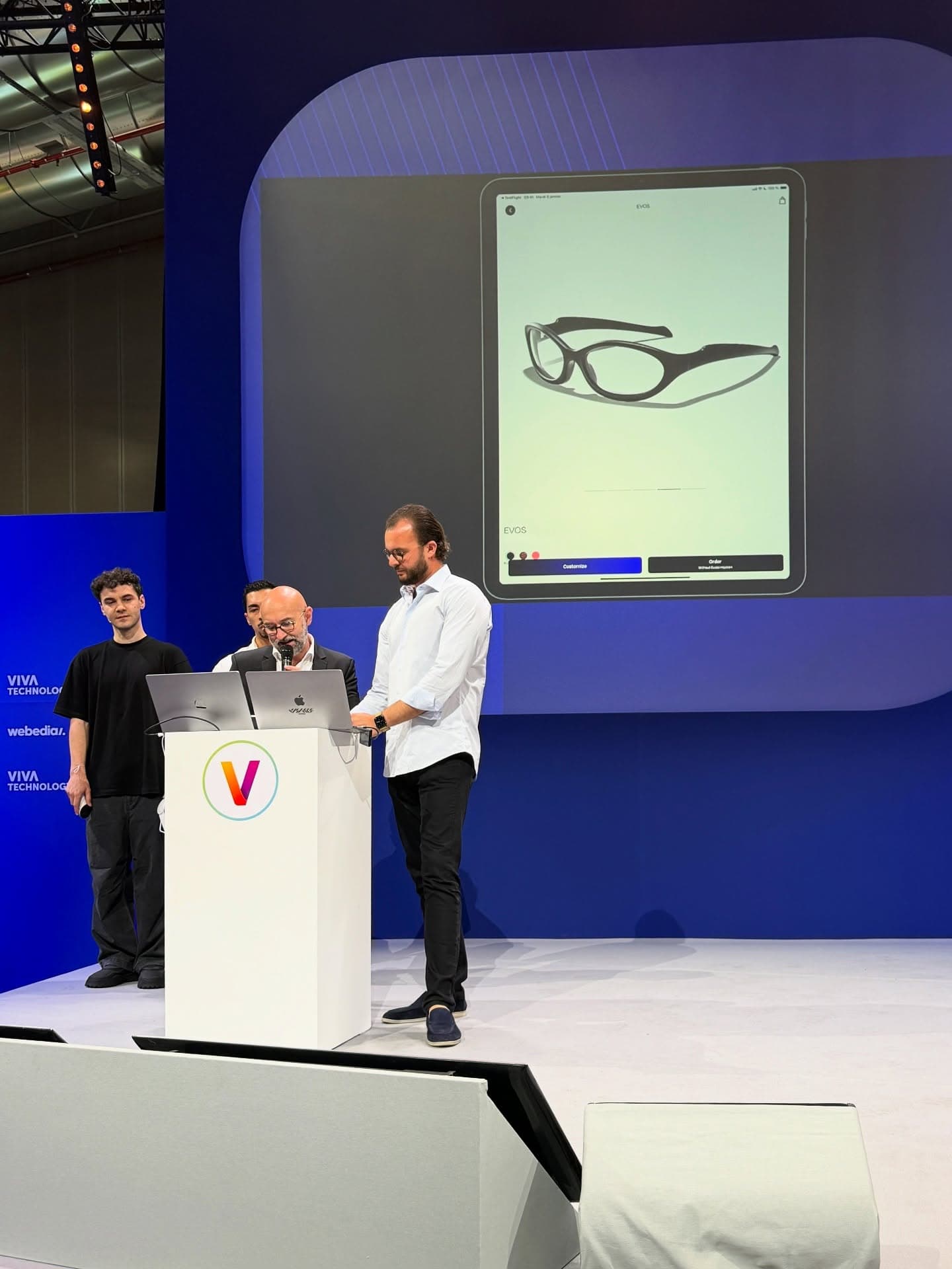 EVOS launch on the VivaTech stage, ordering app on screen